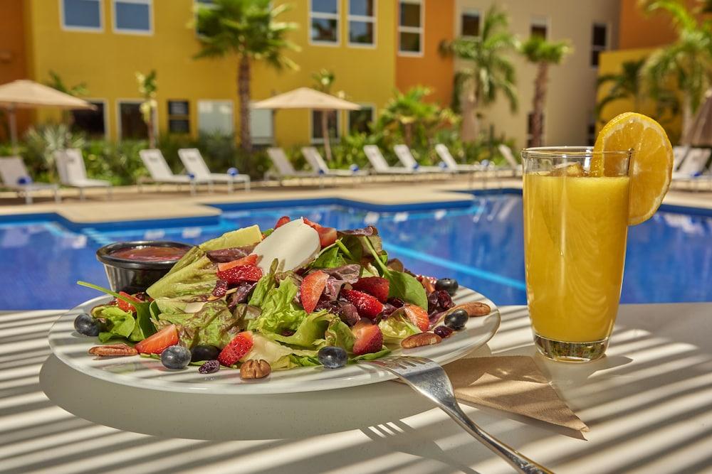 City Express Suites By Marriott Cabo San Lucas Exterior photo