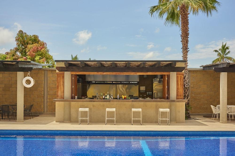 City Express Suites By Marriott Cabo San Lucas Exterior photo