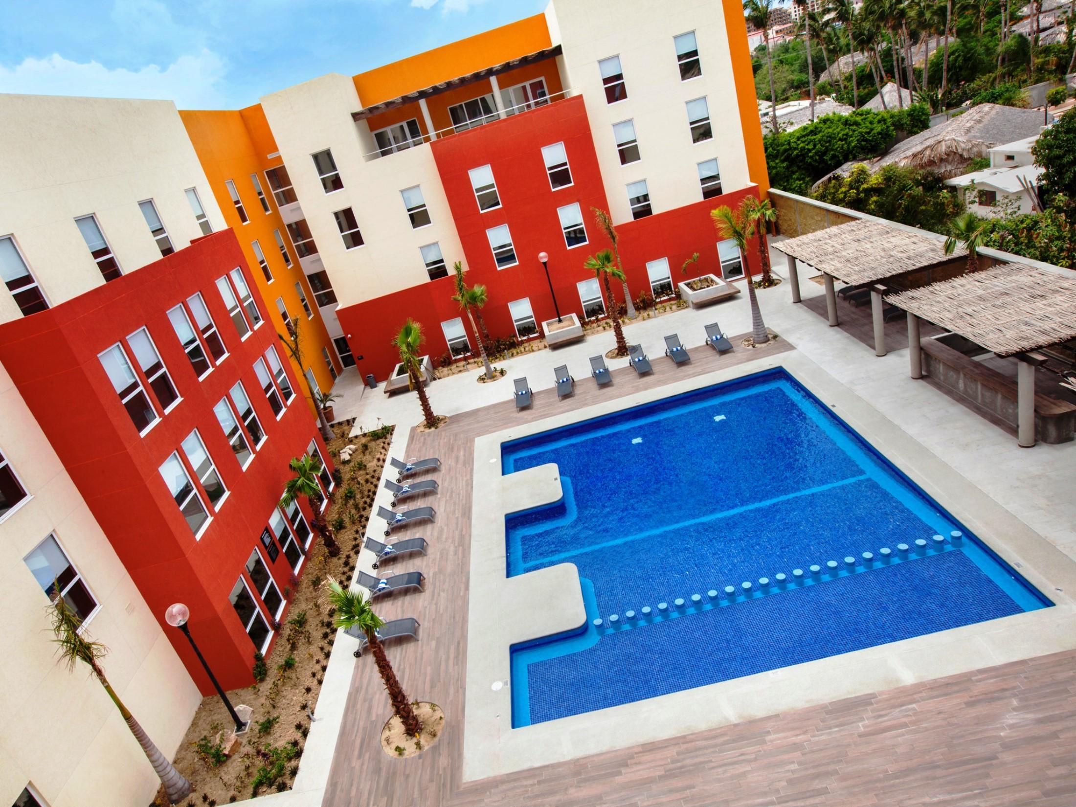 City Express Suites By Marriott Cabo San Lucas Exterior photo
