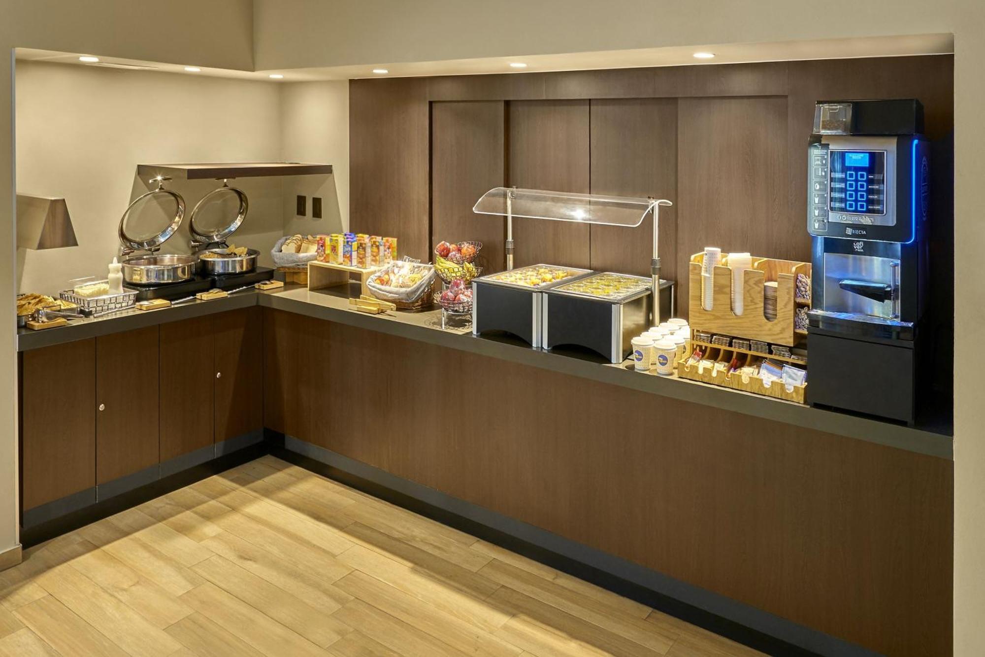 City Express Suites By Marriott Cabo San Lucas Exterior photo