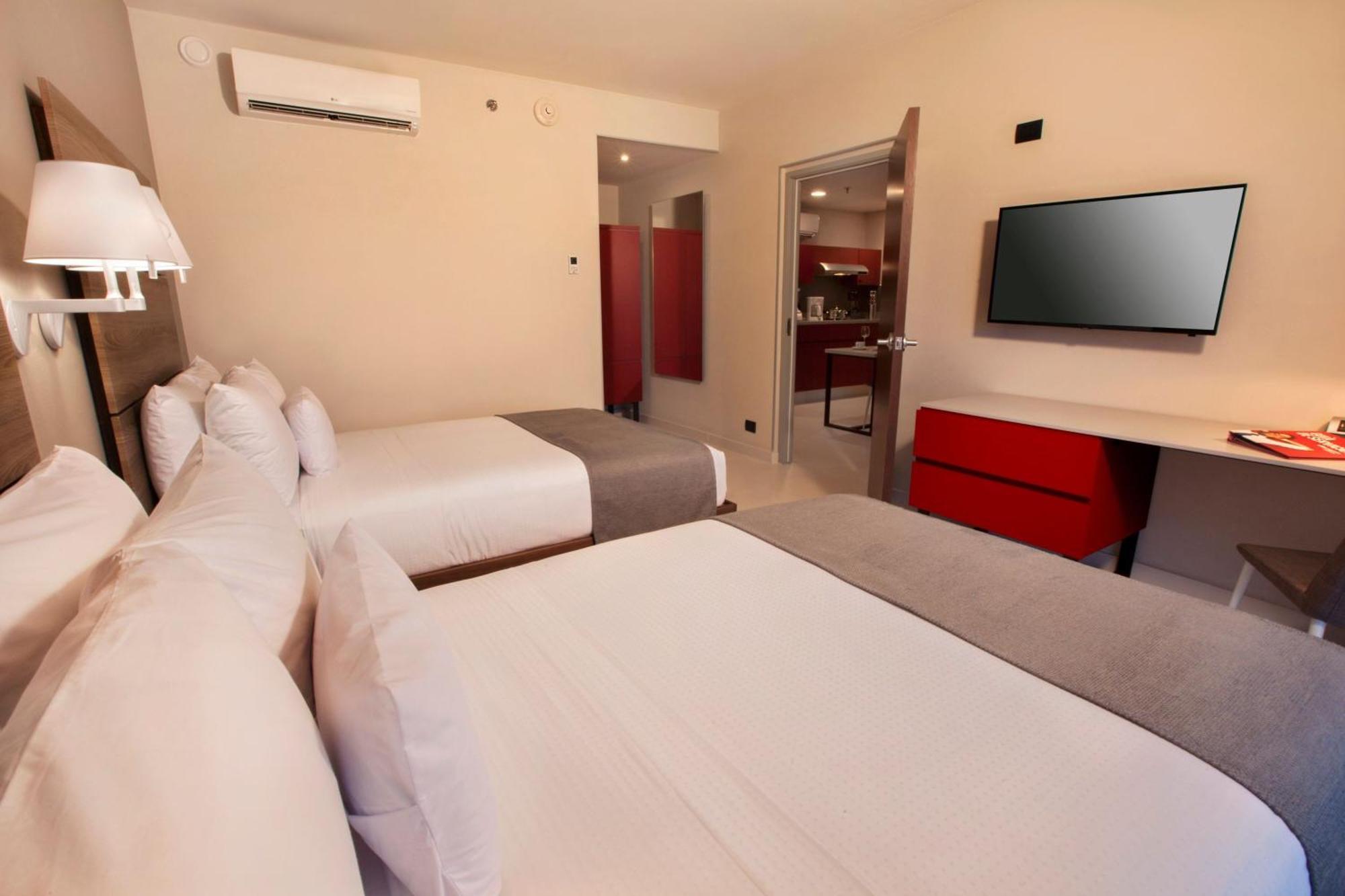 City Express Suites By Marriott Cabo San Lucas Exterior photo